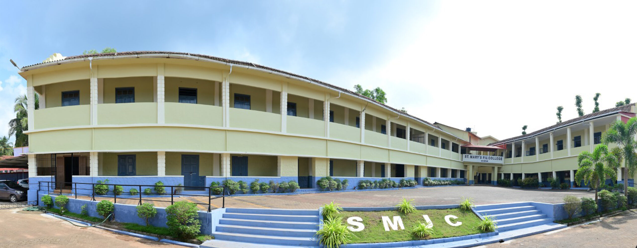 Welcome to St. Mary's PU College, Shirva